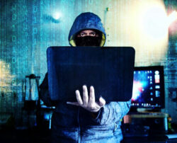 3 Operating Systems used by ethical hackers
