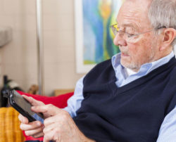 Affordable cell phone plans for seniors in the country