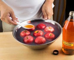 Six Benefits of Apple Cider Vinegar