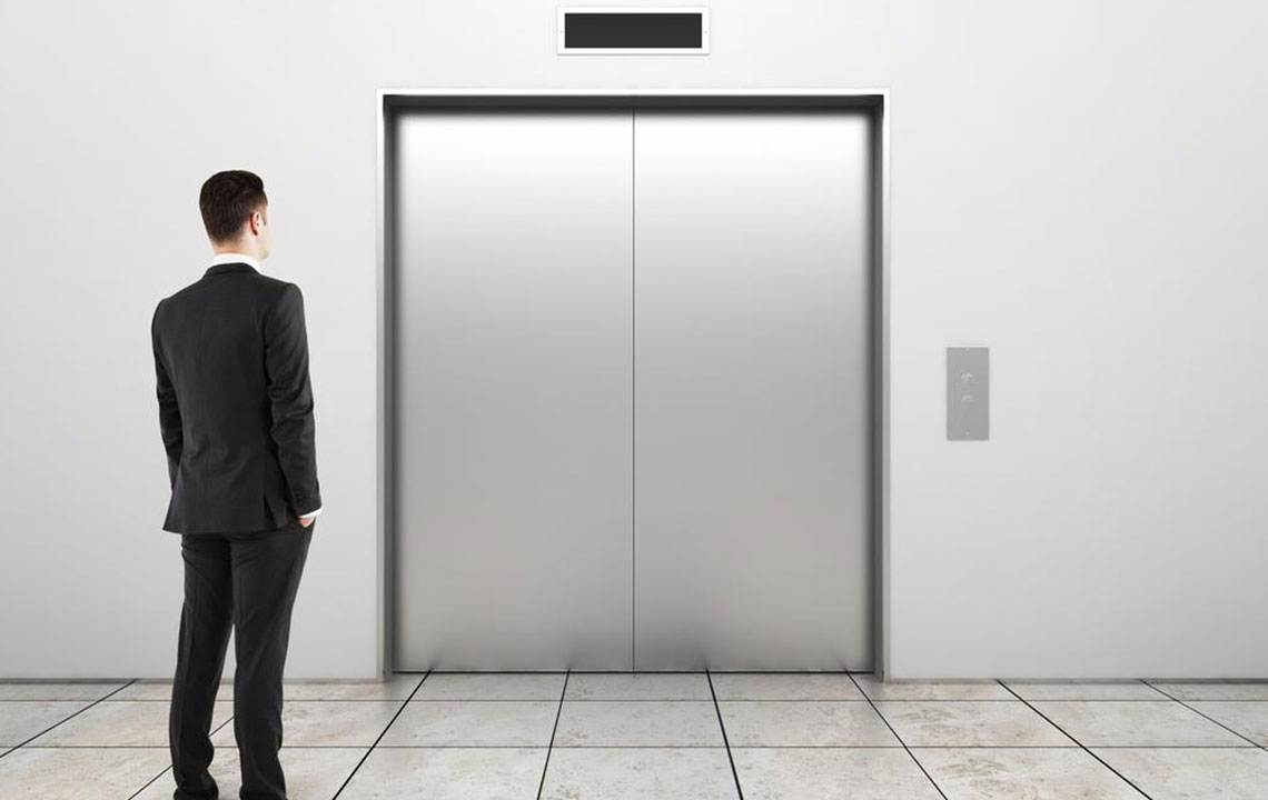 4 crucial factors to choosing the right home elevator