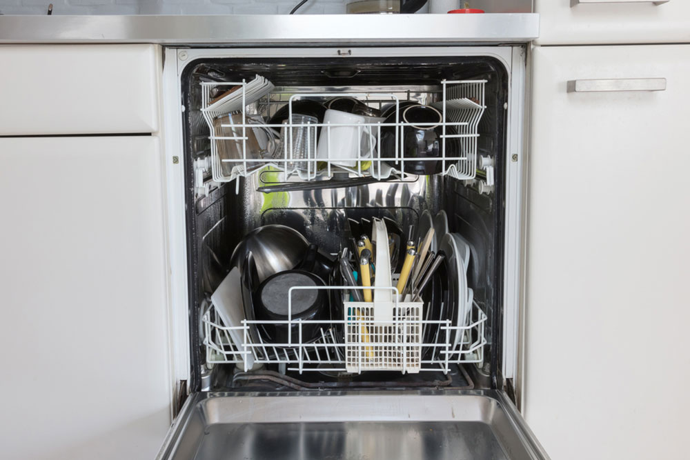 Factors to consider while buying a dishwasher on sale