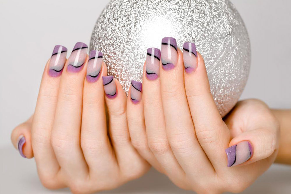 Simple nail art designs to spice up your look