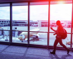 Ways to get last minute airfare deals
