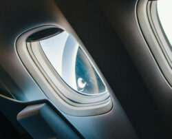 Business class flights and its features